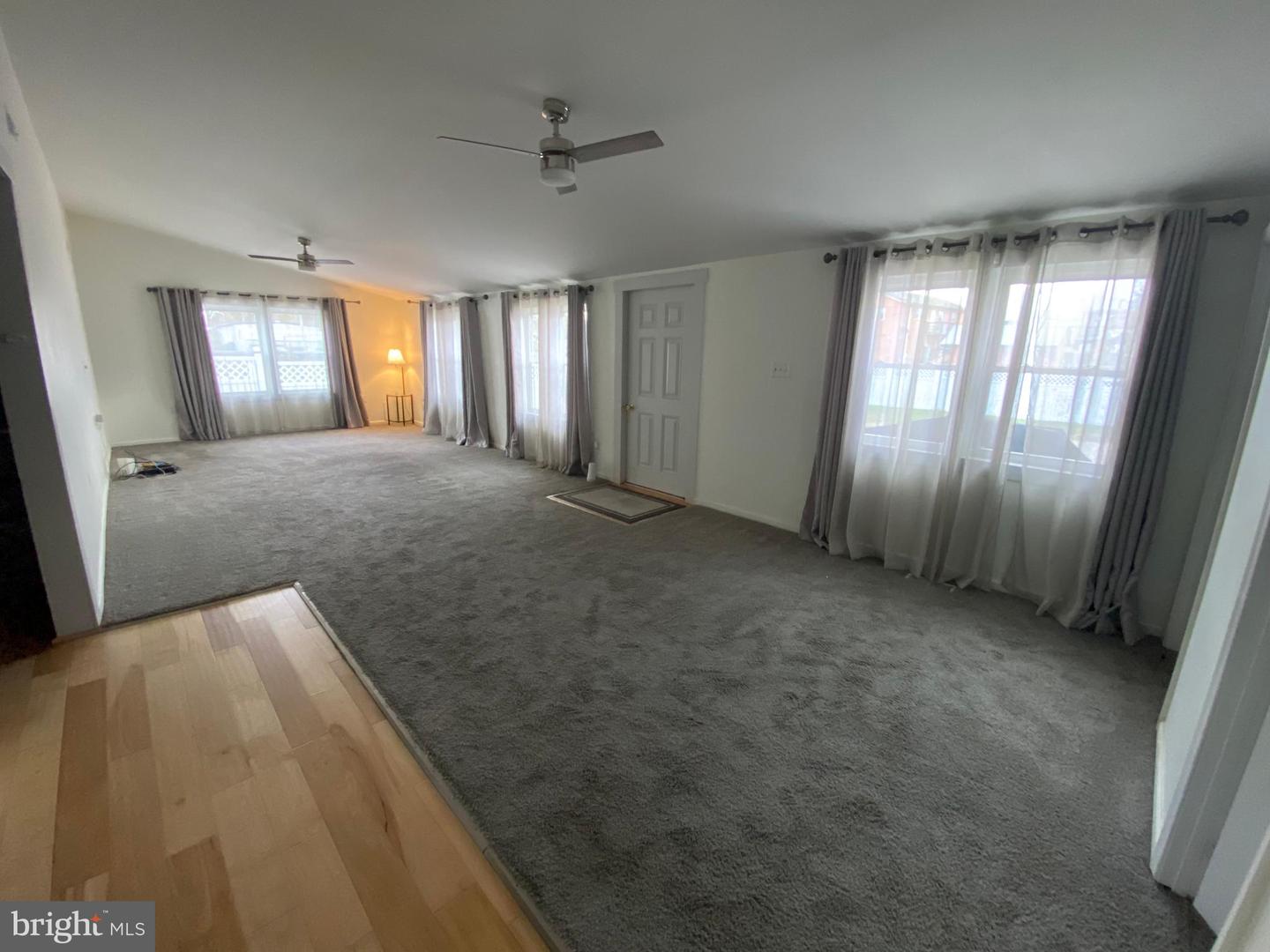 6 W Minor St Property Photo 10