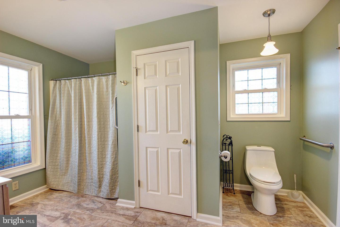 30437 Holts Landing Rd Property Photo 17