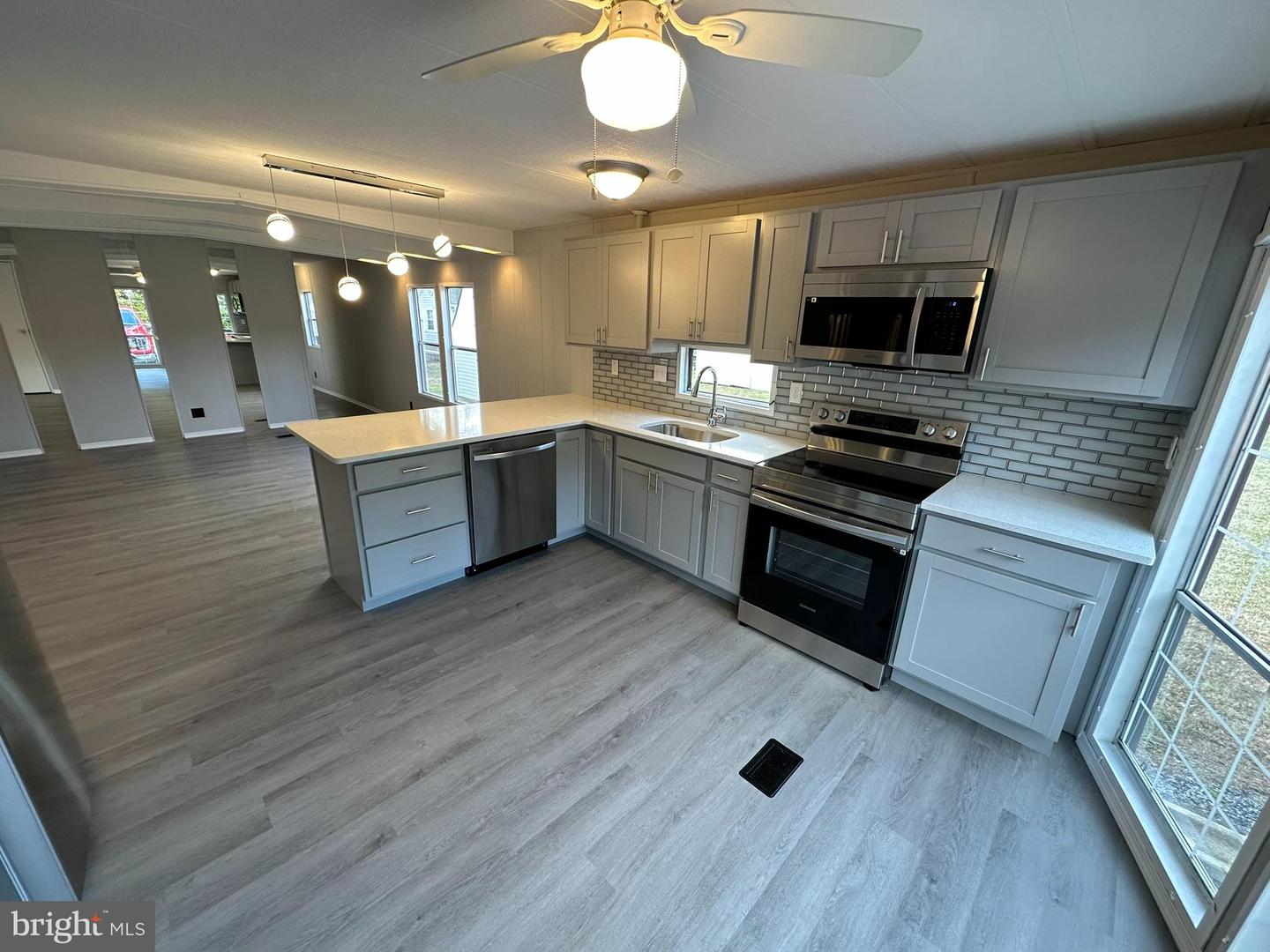 76 Branchwood Dr #18843 Property Photo 7