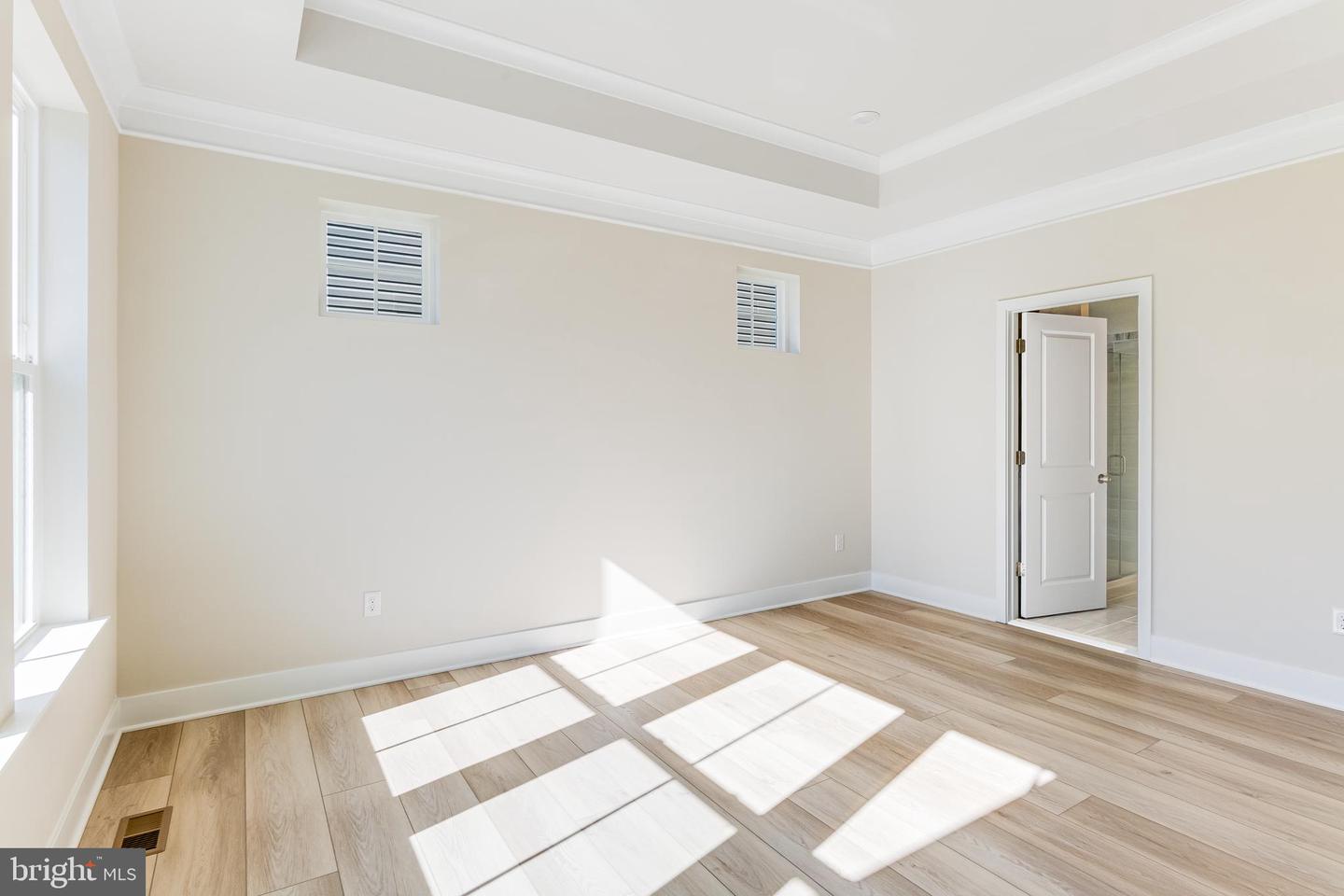 201 Mariners Cir Property Photo 14