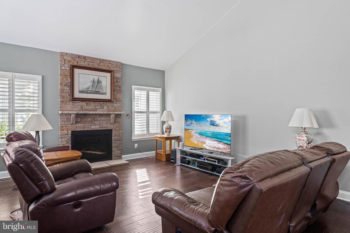 37391 Woods Run Property Photo 13