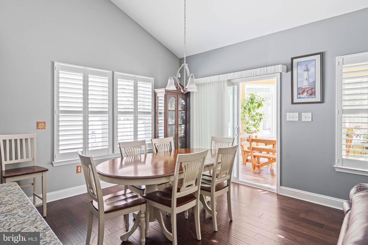 37391 Woods Run Property Photo 16