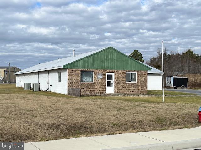 21646 Baltimore Ave Property Photo 2