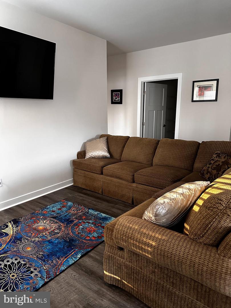 36135 Crevan Dr Property Photo 8