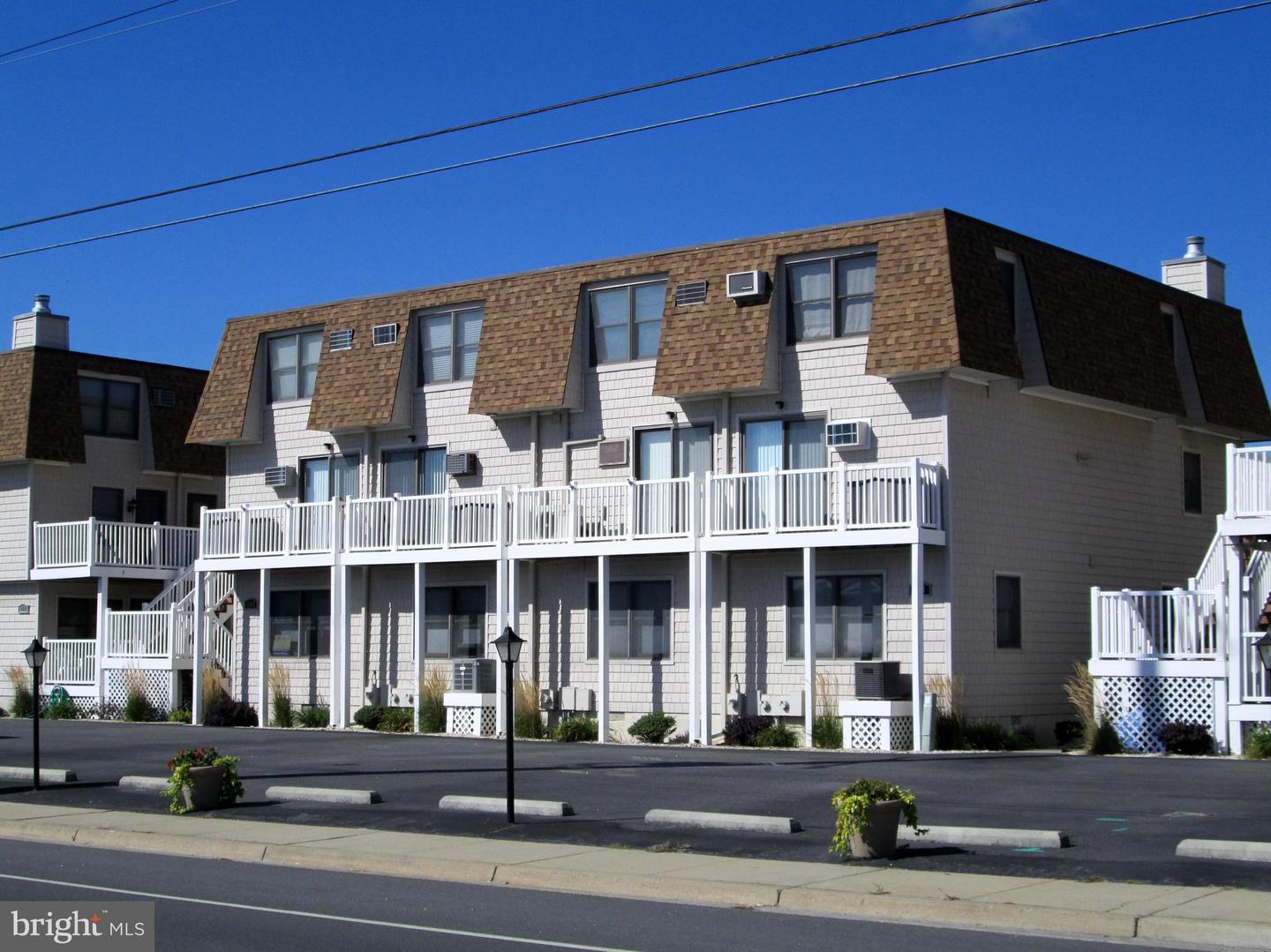 602 Coastal Hwy #9 Property Photo 1
