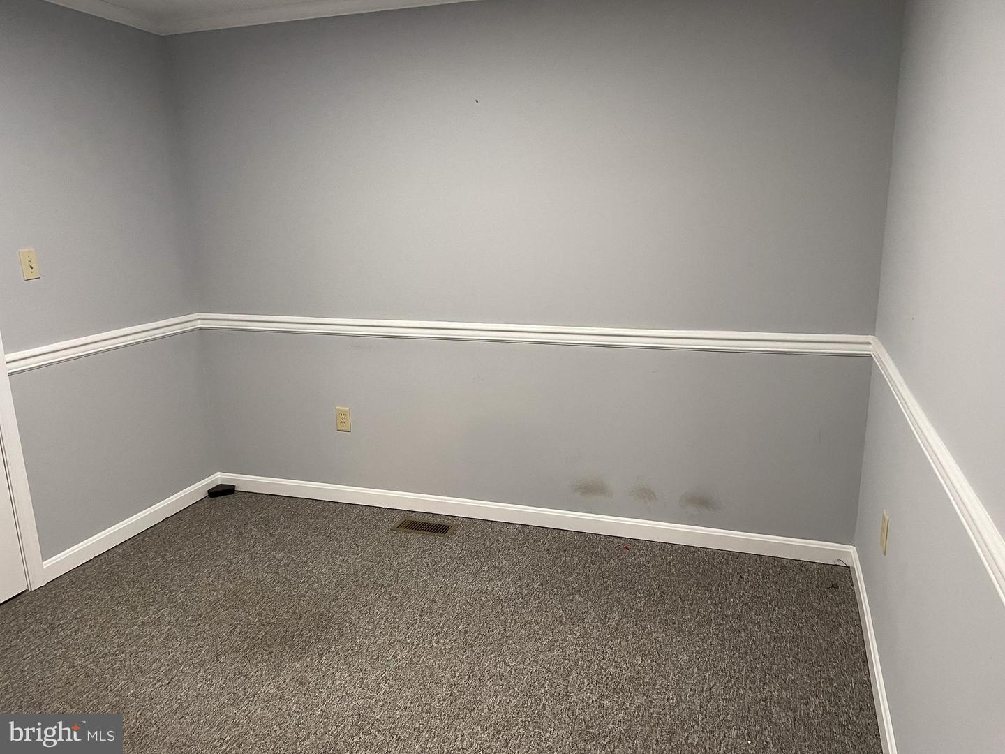 9308 N Point Commons Blvd Property Photo 6