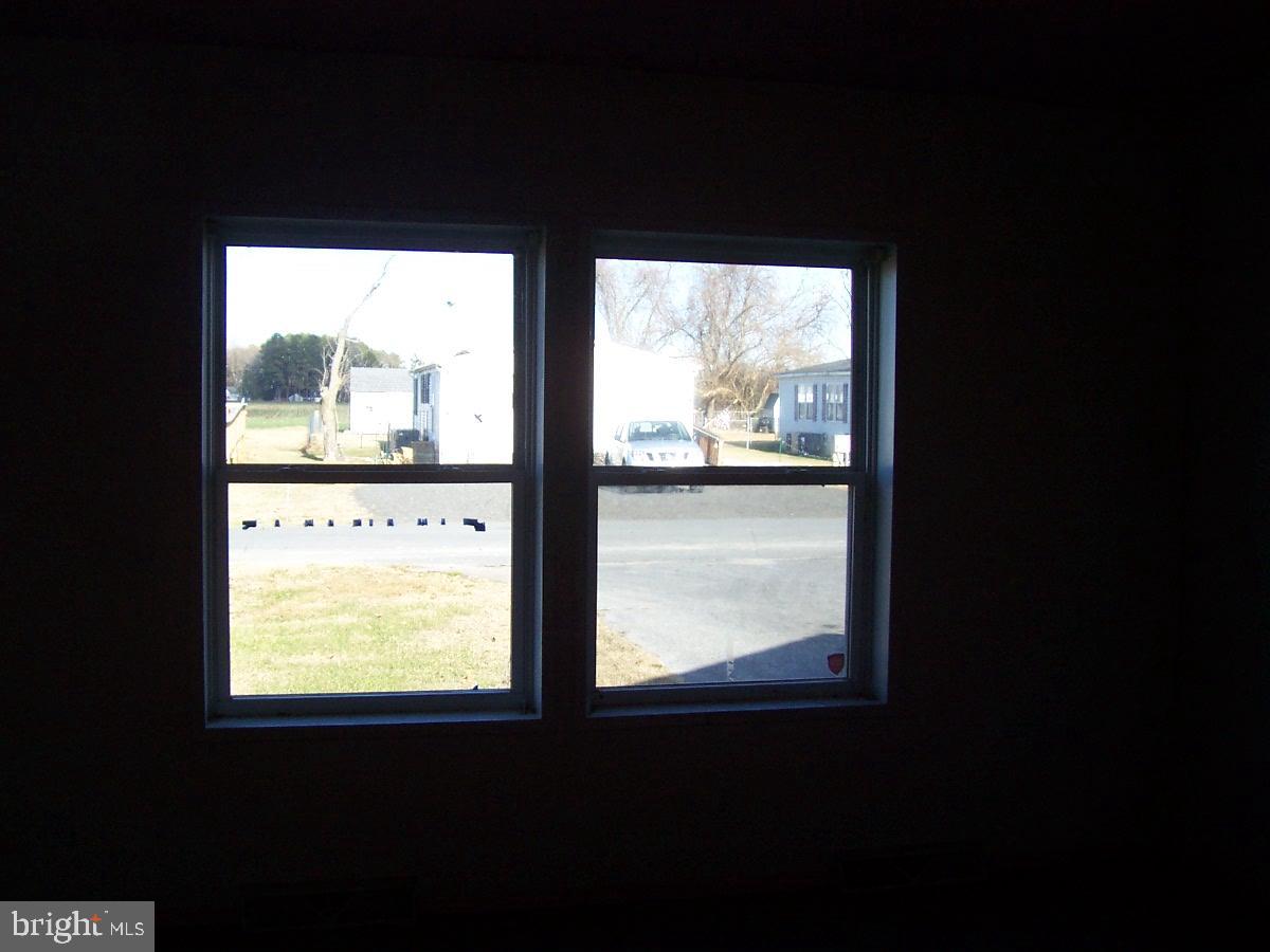 8552 Garden Ln Property Photo 6