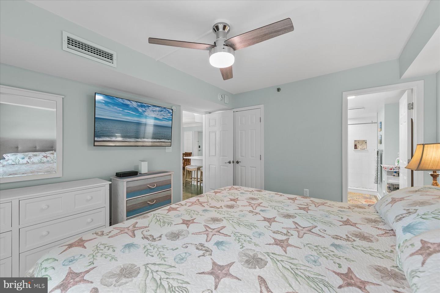 512 Georgetowne House Rd #512 Property Photo 17
