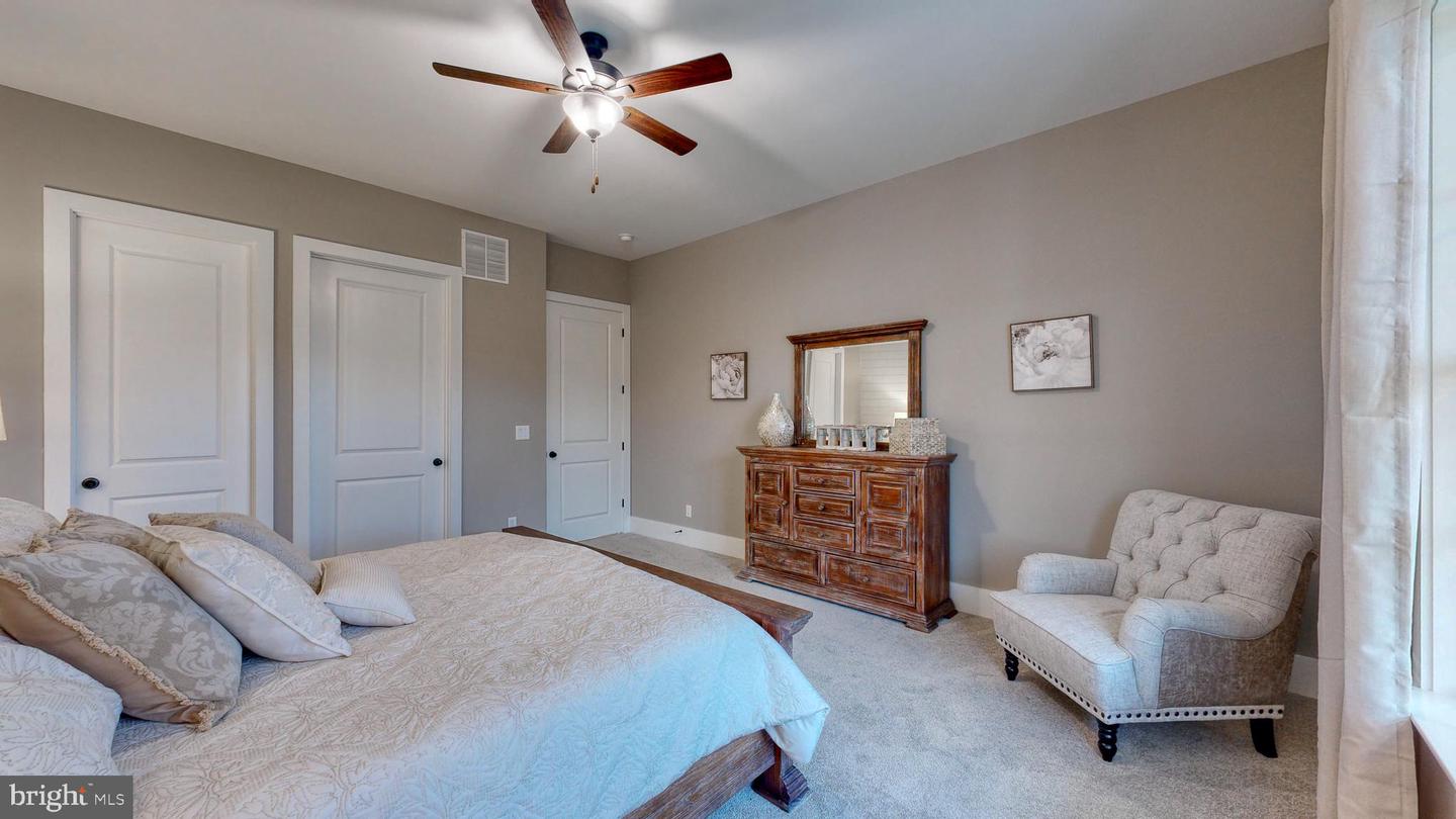 23360 Greenbank Dr Property Photo 16