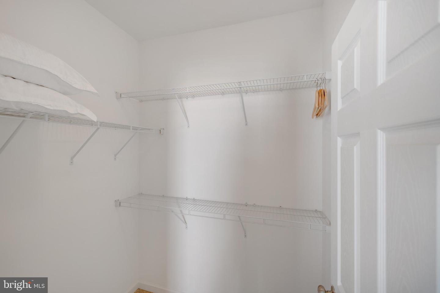 308 Grist Mill Dr Property Photo 17