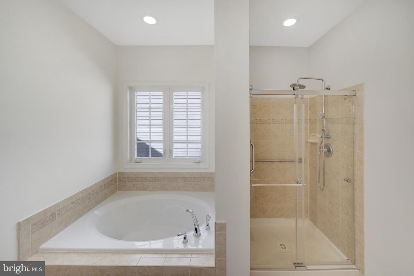 308 Grist Mill Dr Property Photo 19