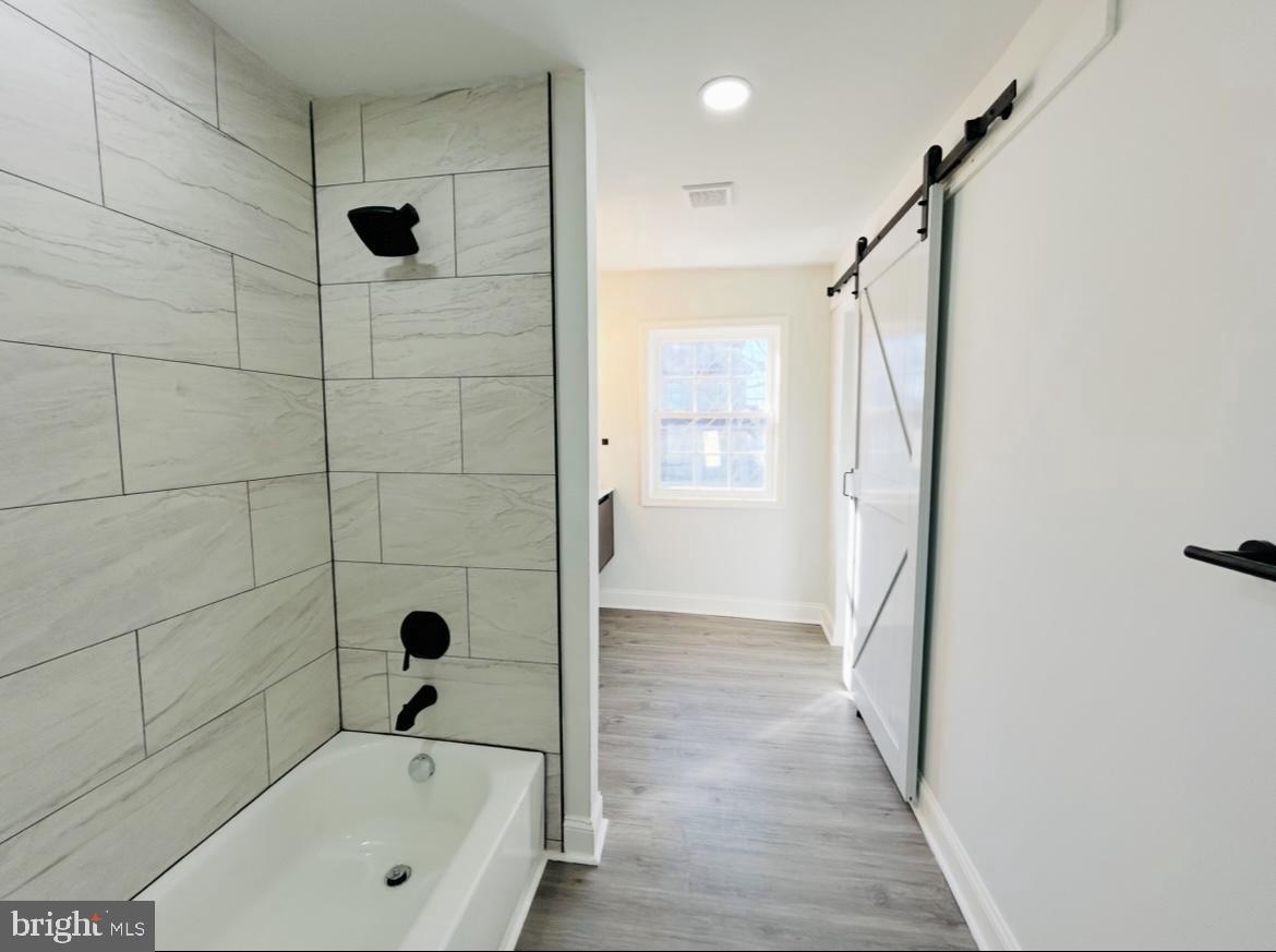 123 Market St Property Photo 34