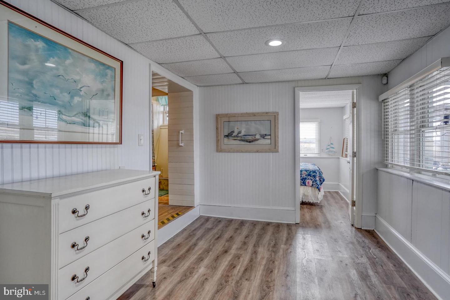 350 Bay Ave Property Photo 35