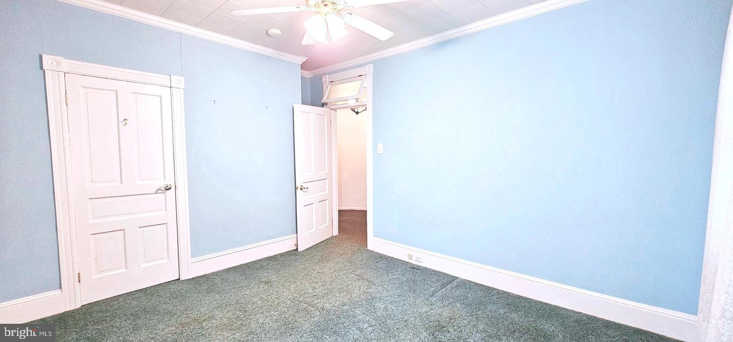 321 S Walnut St Property Photo 60