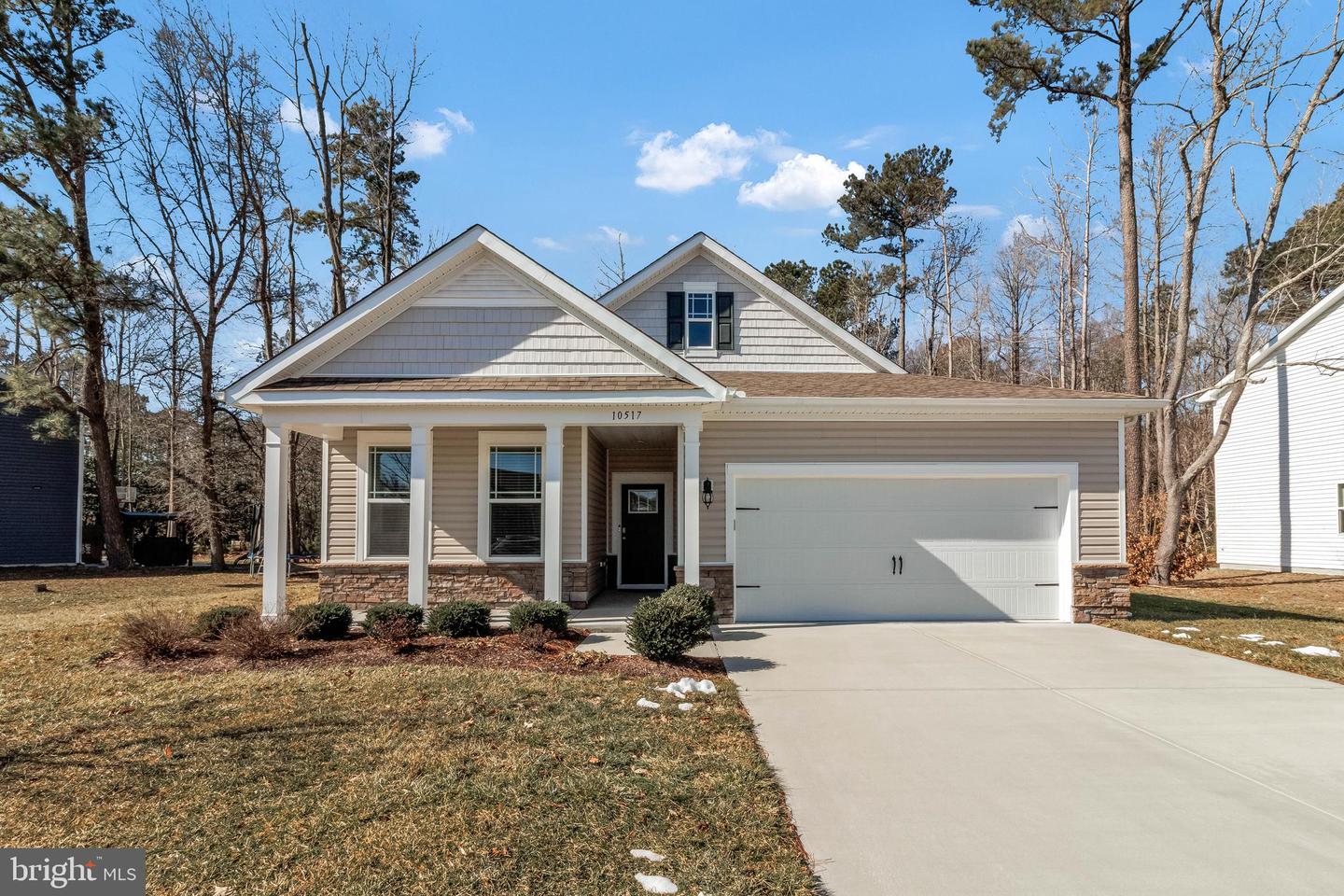10517 Country Grove Cir Property Photo