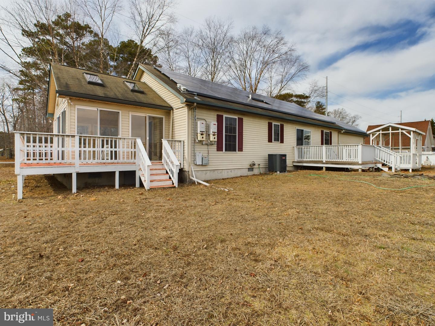 23338 Park Ave Property Photo 15