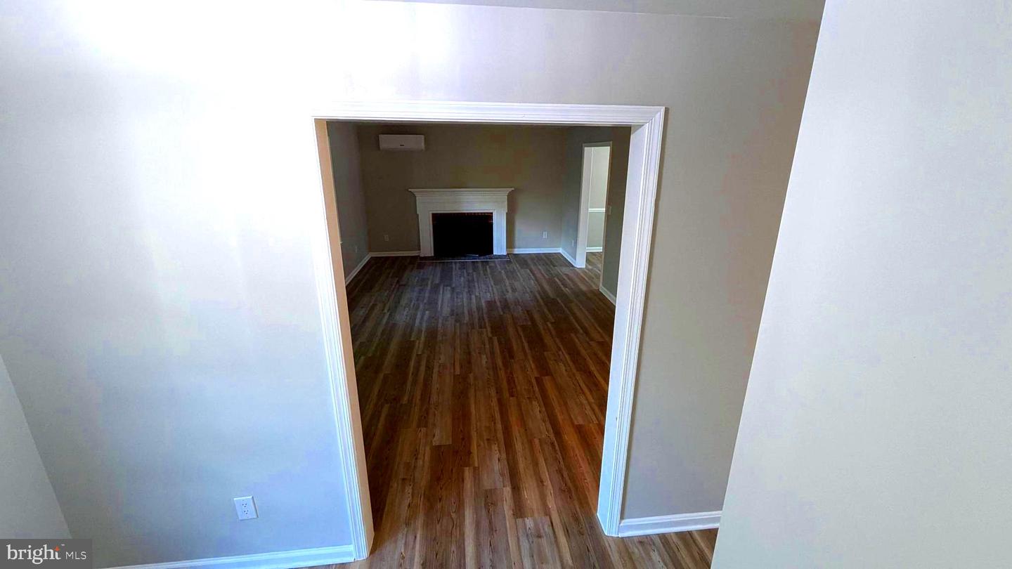 9616 N Shore Dr Property Photo 10