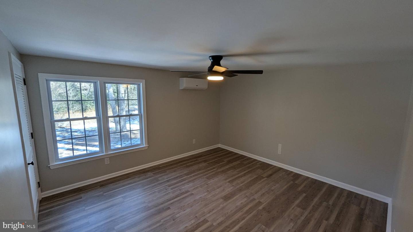 9616 N Shore Dr Property Photo 36
