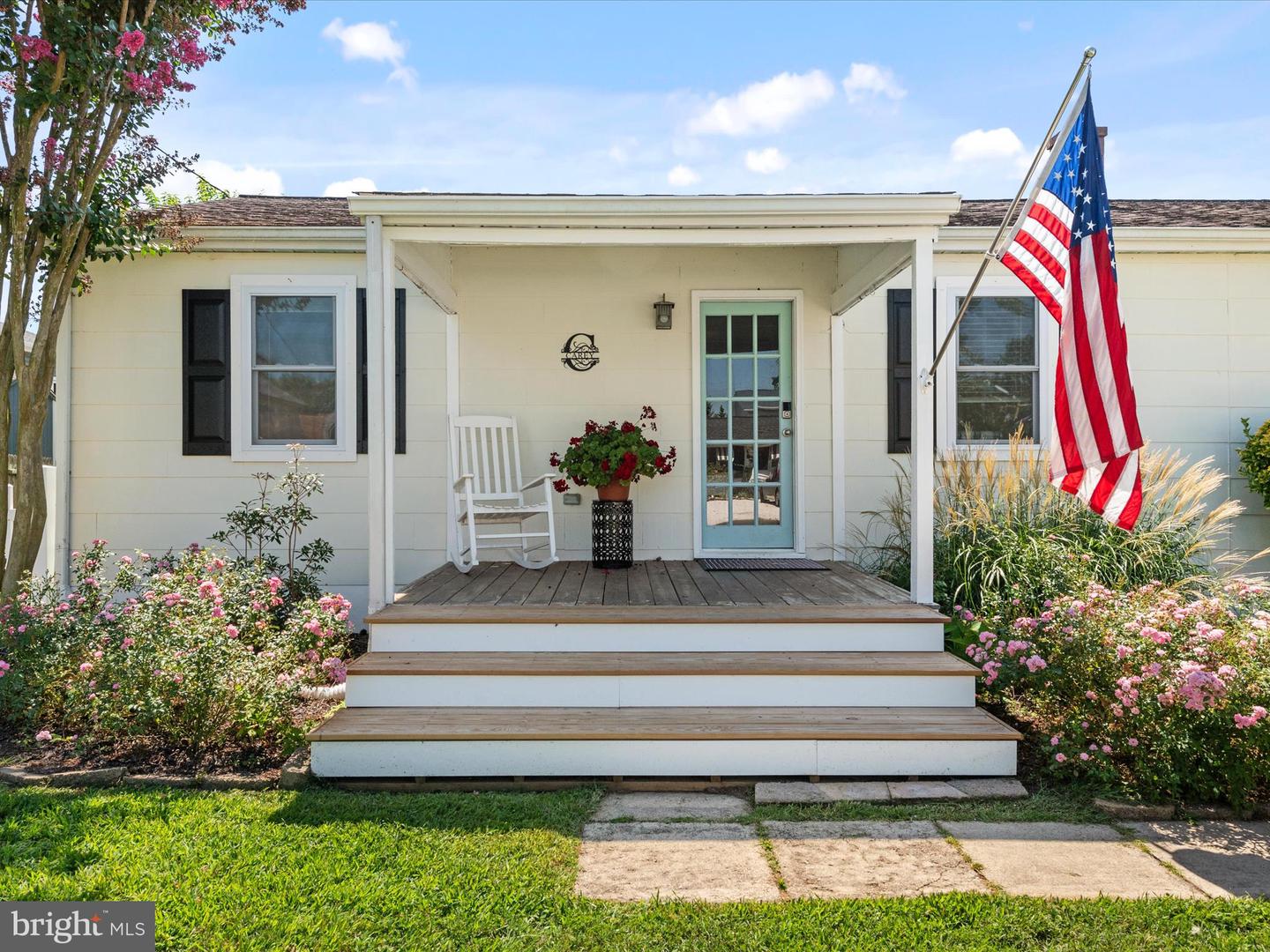 Bay Vista Real Estate Listings Main Image