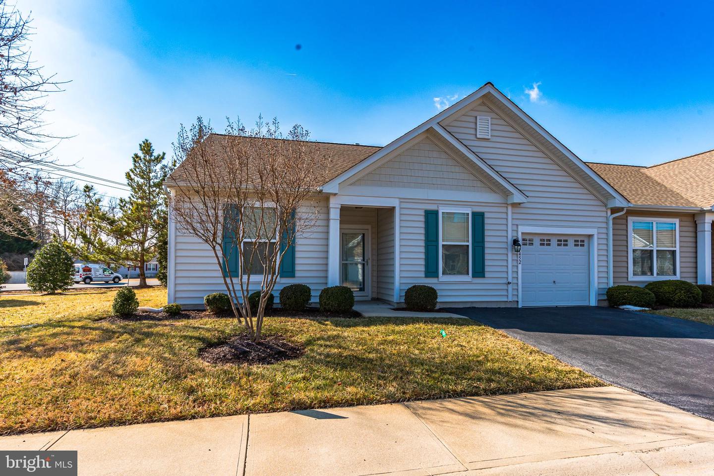 37452 Kingfisher Dr #8 Property Photo