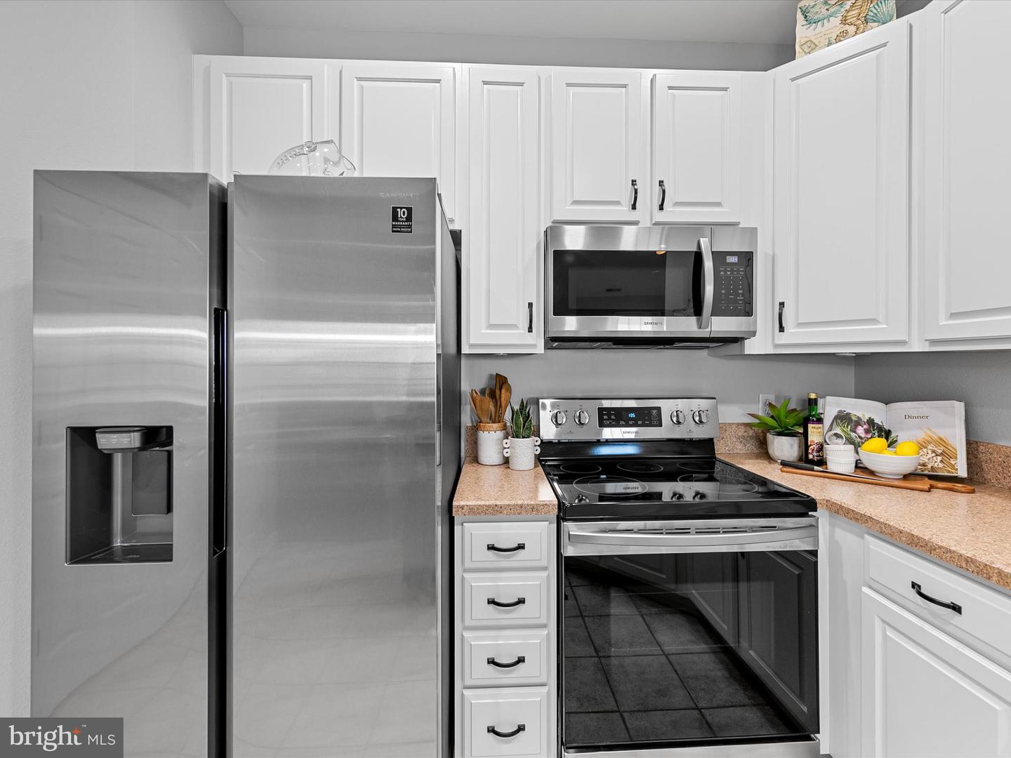 124 October Glory Ave #124b Property Photo 13
