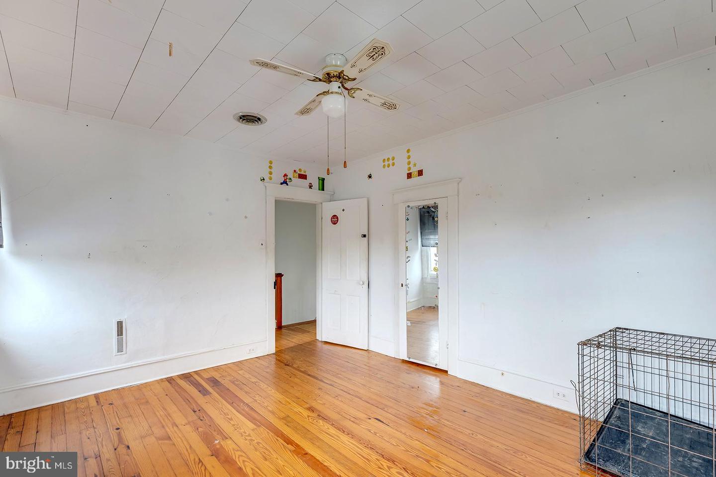 402 Pine St Property Photo 24