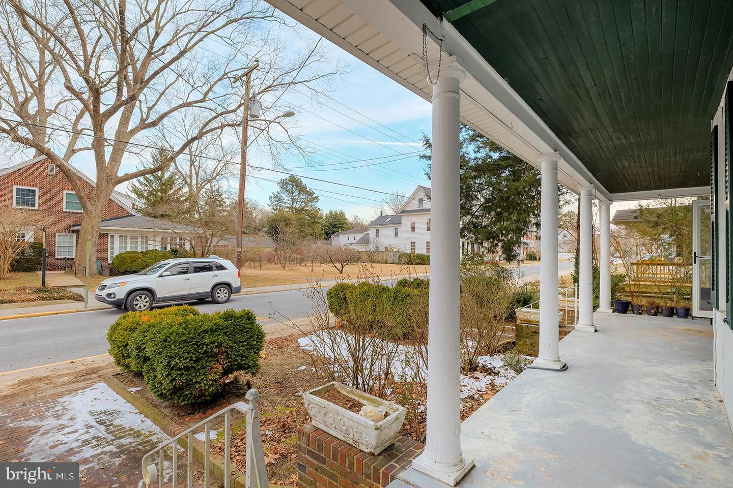 402 Pine St Property Photo 39