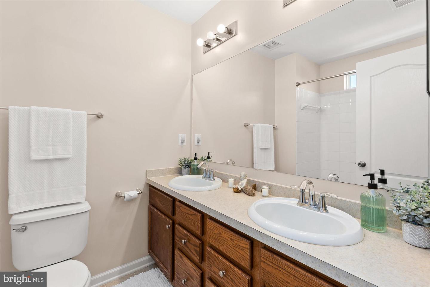 20769 Brunswick Ln Property Photo 16