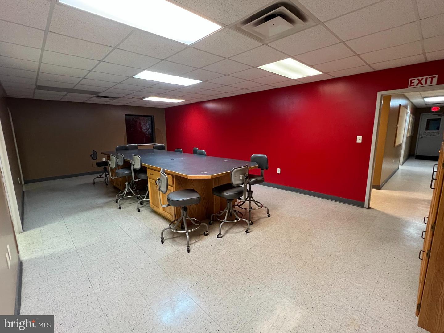 30083 Discount Land Rd Property Photo 11