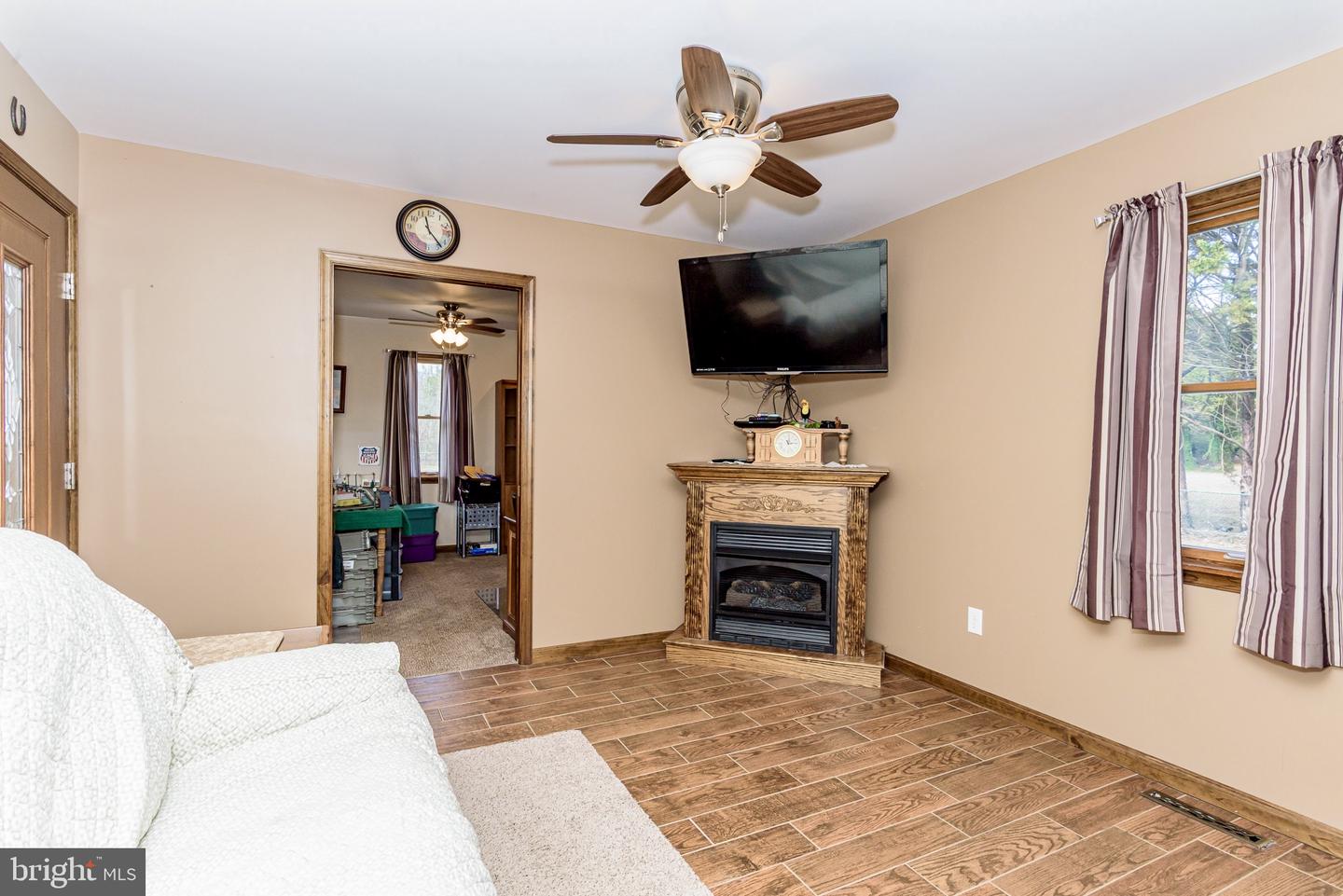 24604 Peterkins Rd Property Photo 28