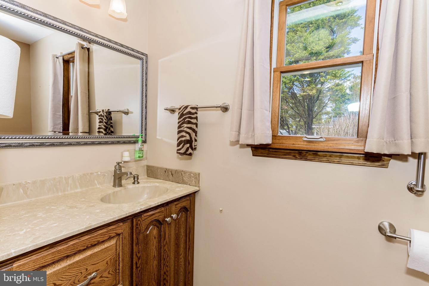 24604 Peterkins Rd Property Photo 32