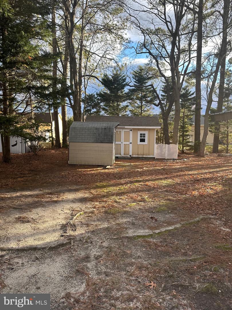 37178 Pinewood Rd Property Photo 2