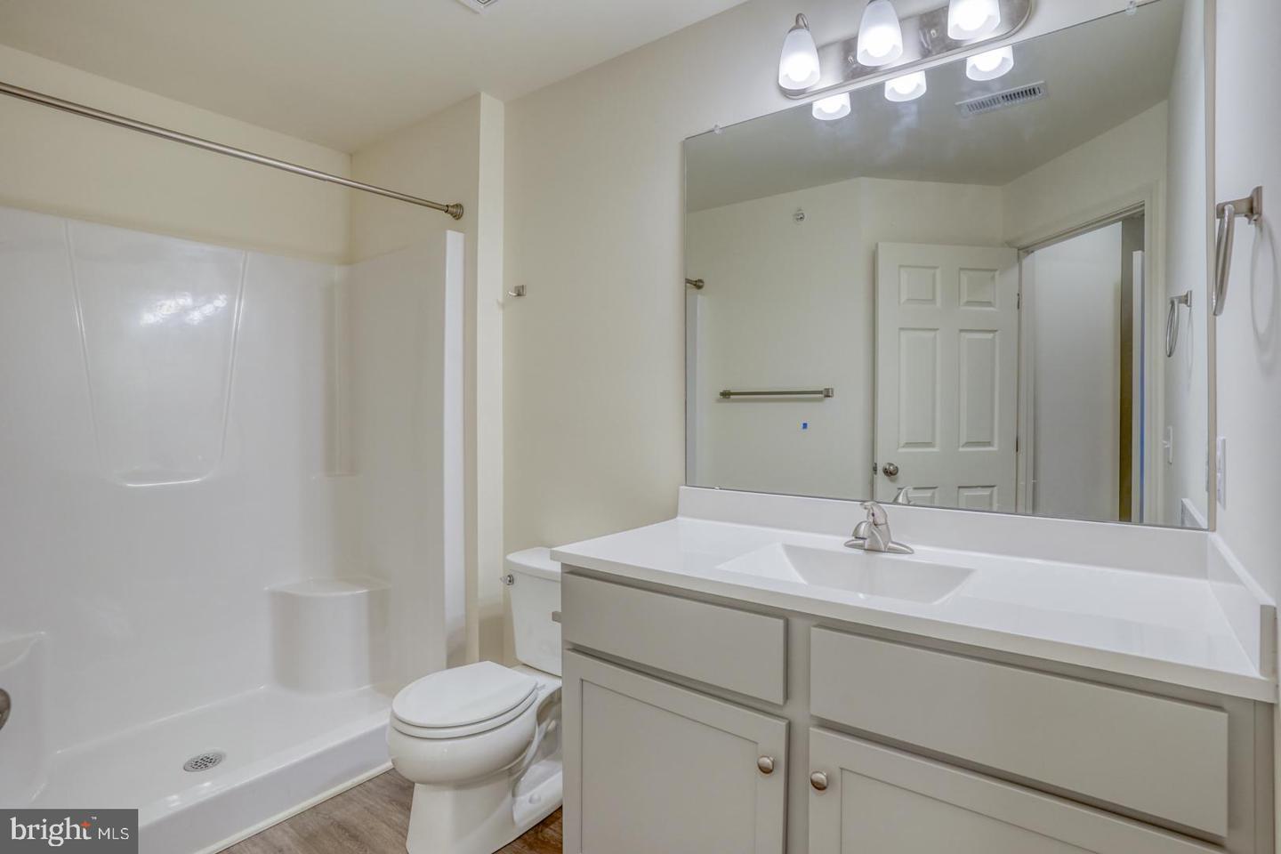 4902 E Pebble Ln #e Property Photo 26