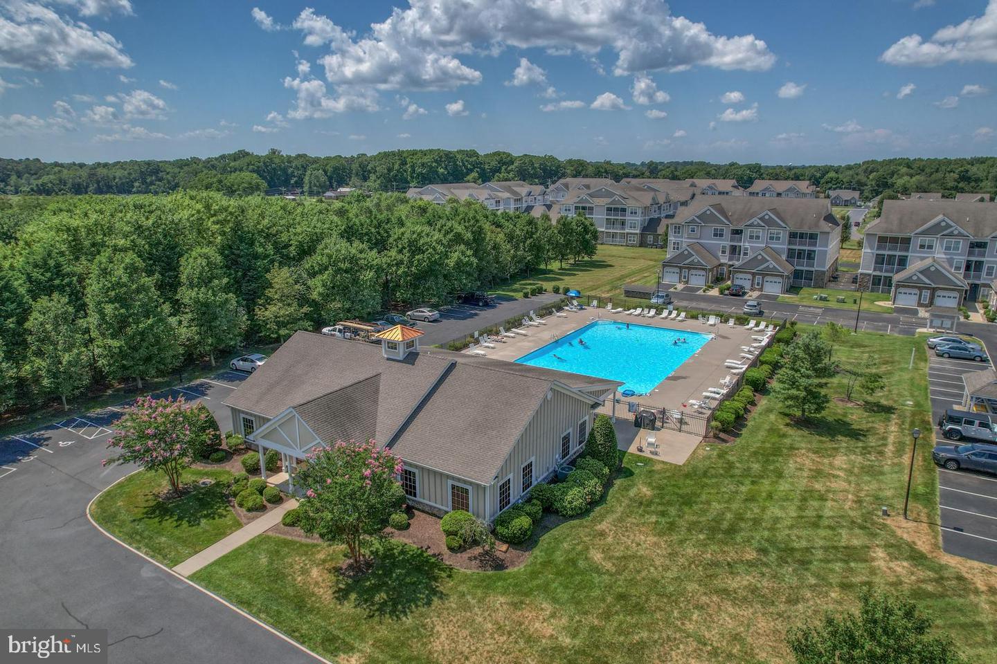 4902 E Pebble Ln #e Property Photo 37