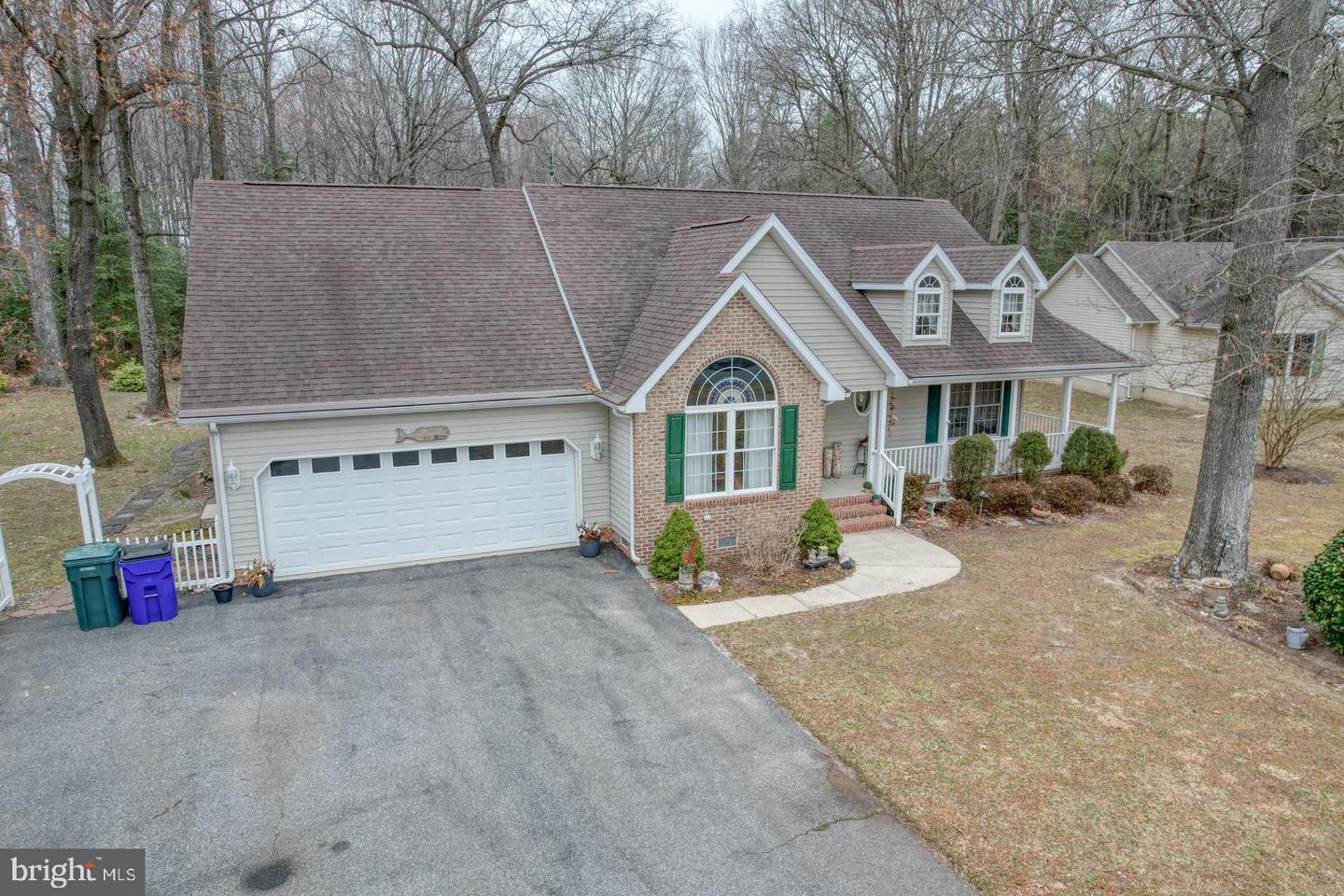 45 Lady Slipper Ln Property Photo 2