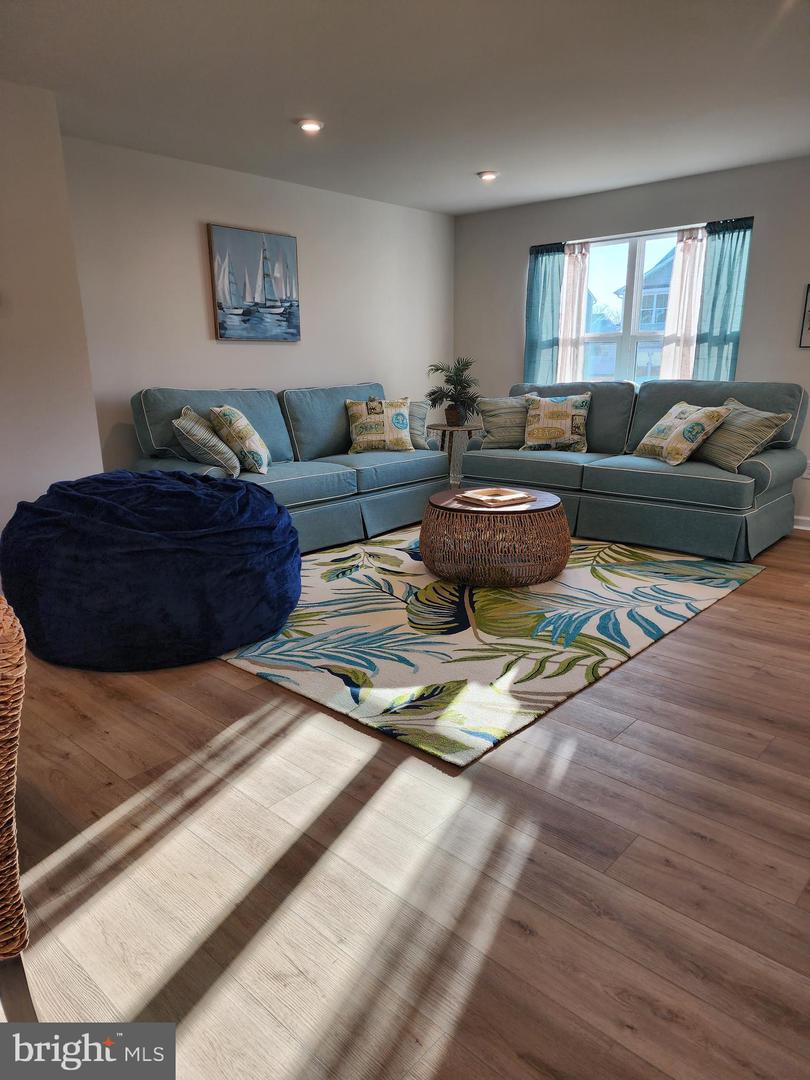 30089 Moorings Reach Property Photo 10