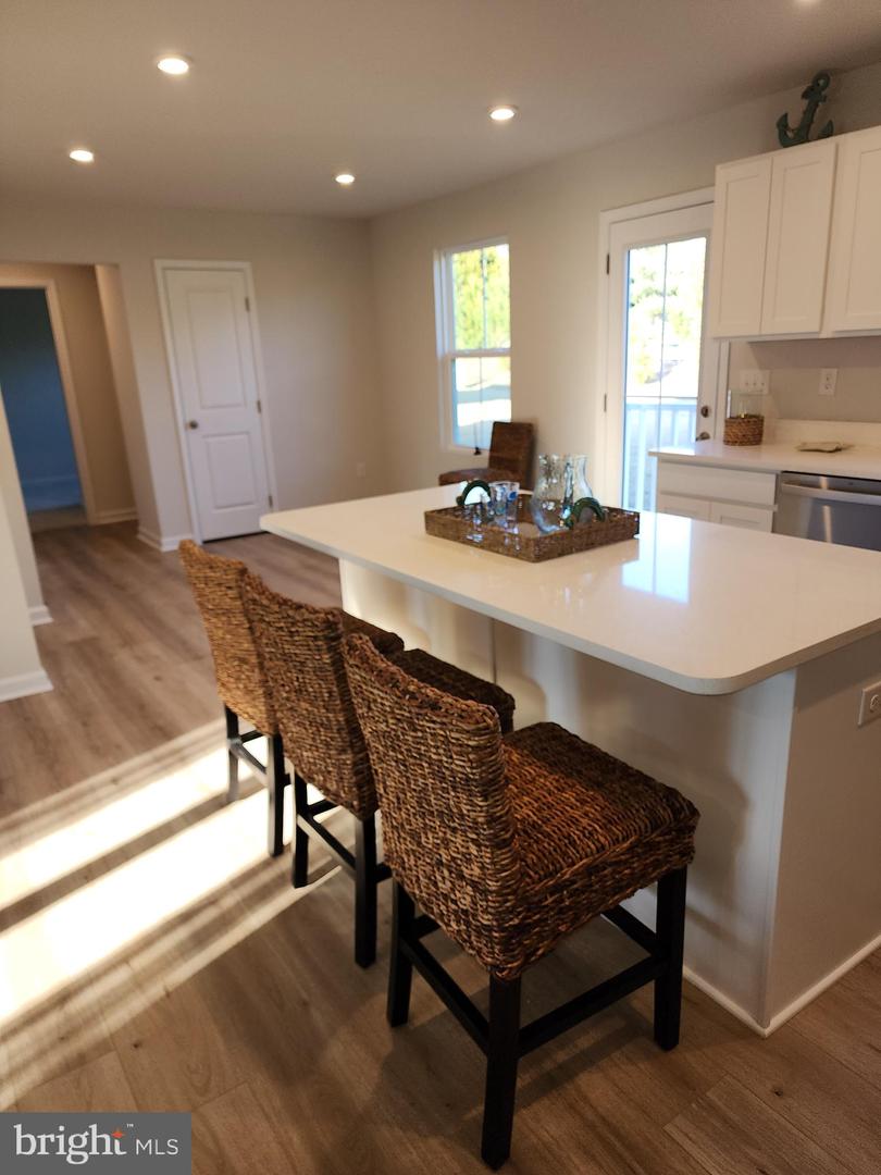 30089 Moorings Reach Property Photo 18