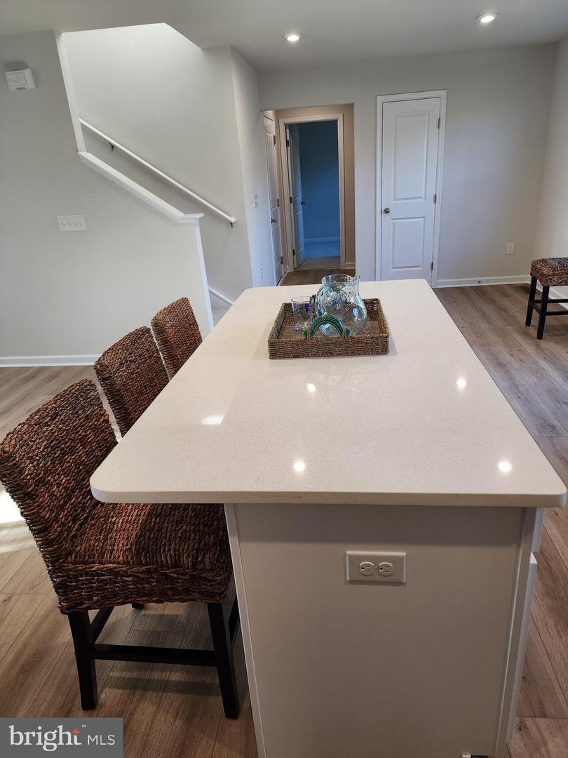 30089 Moorings Reach Property Photo 19