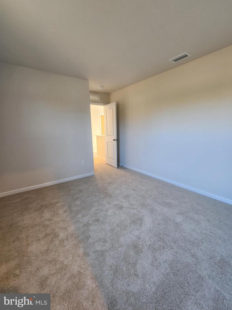 30089 Moorings Reach Property Photo 41