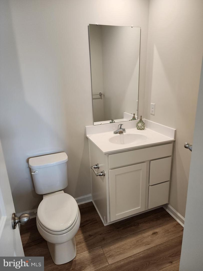 30089 Moorings Reach Property Photo 44