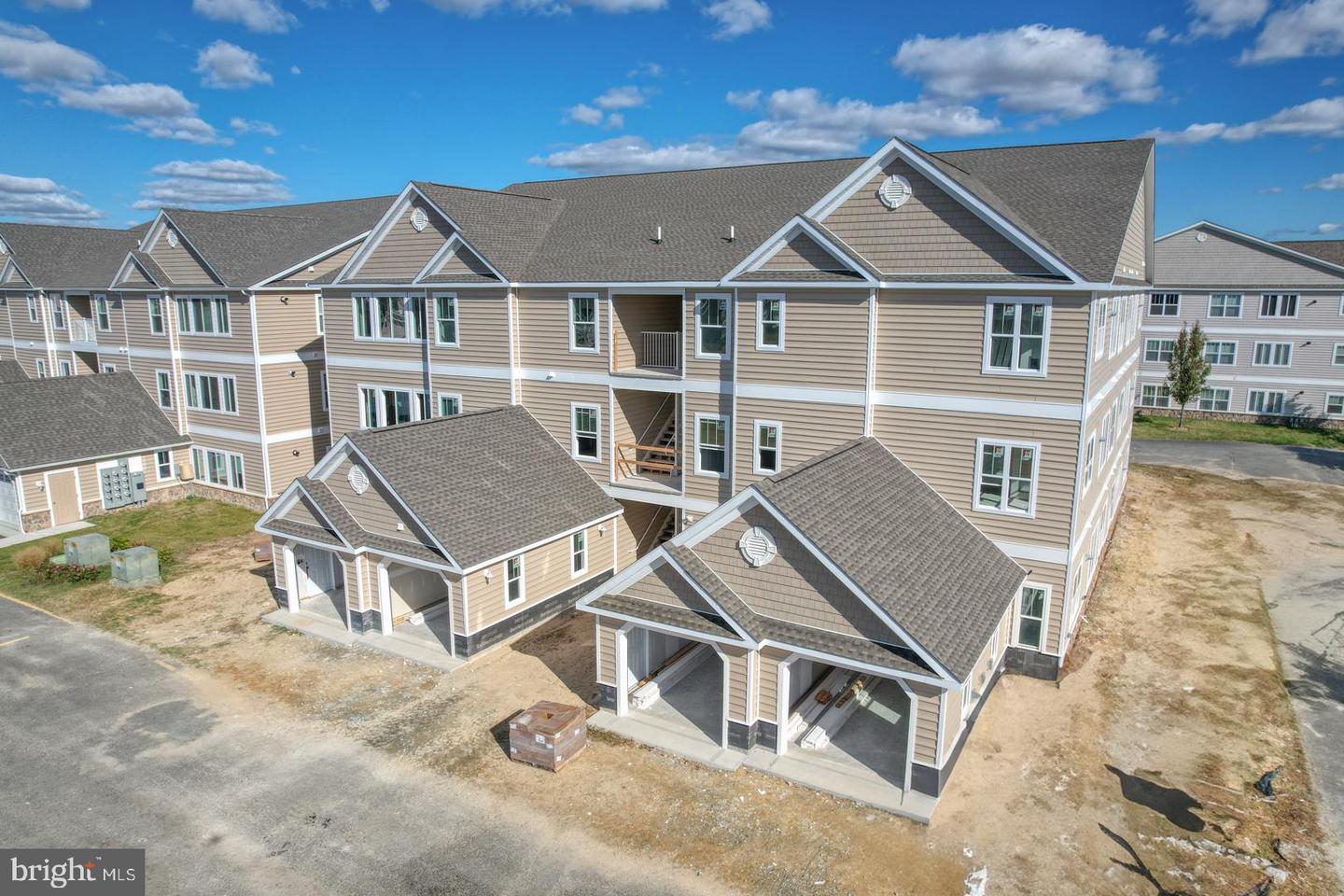 4903 E Pebble Ln #i Property Photo 36