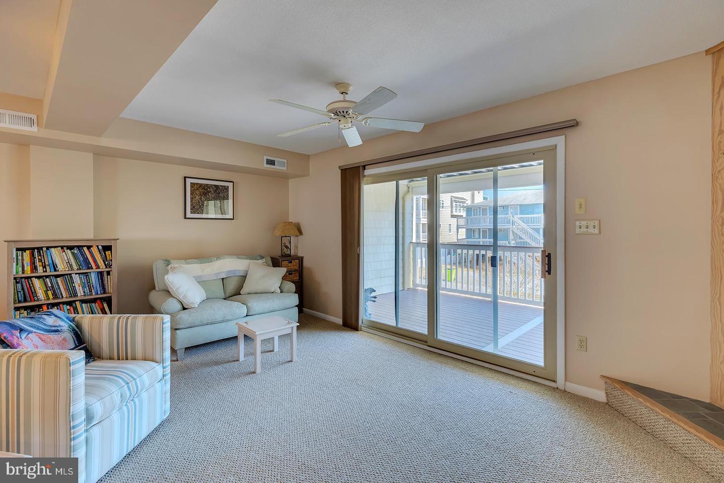 38854 Bunting Ave #2 Property Photo 8