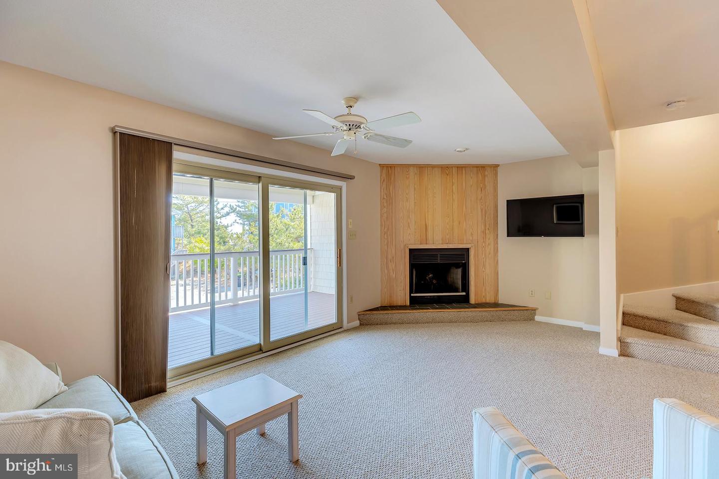 38854 Bunting Ave #2 Property Photo 9