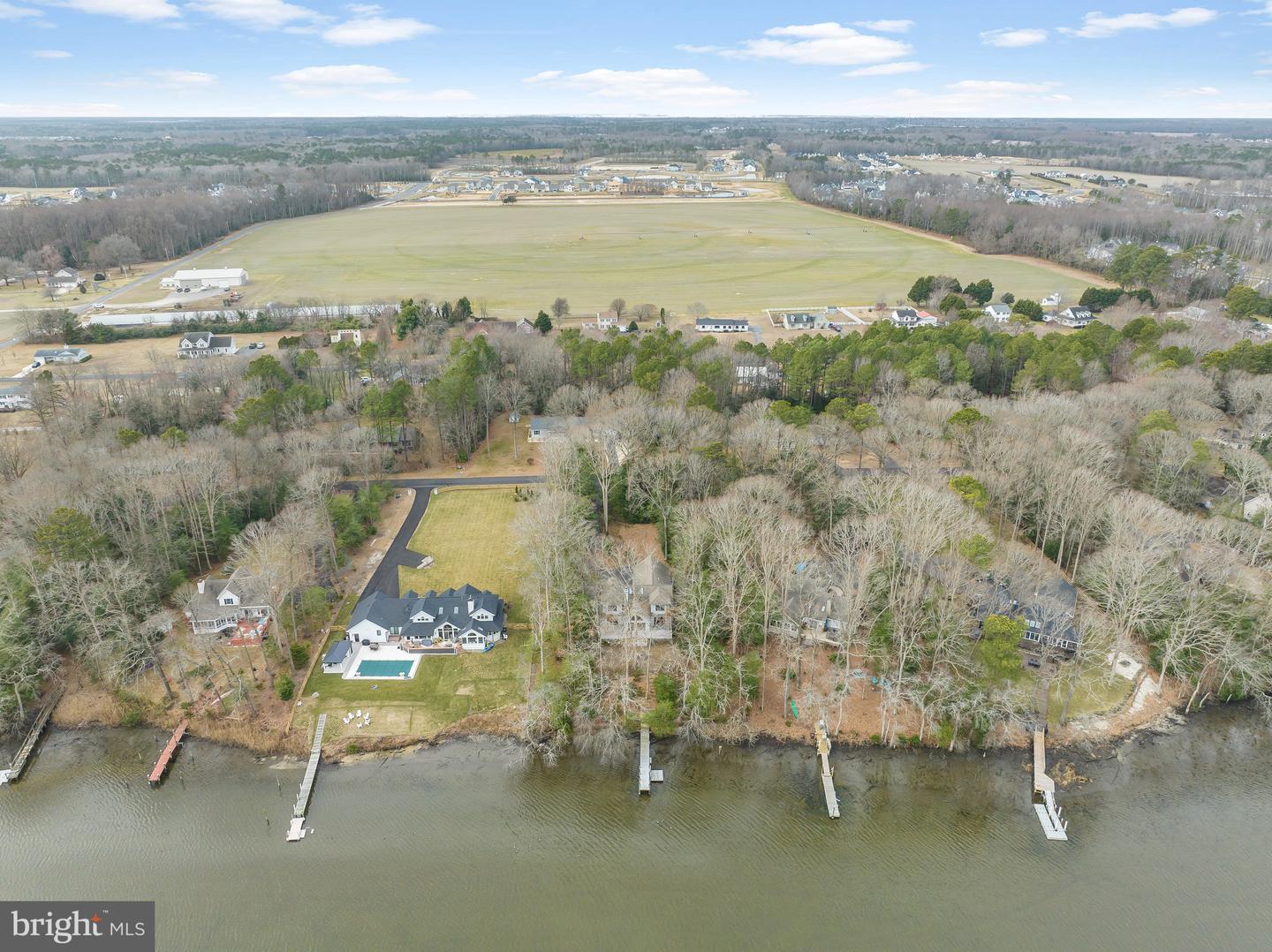 214 Waterford Dr Property Photo 41