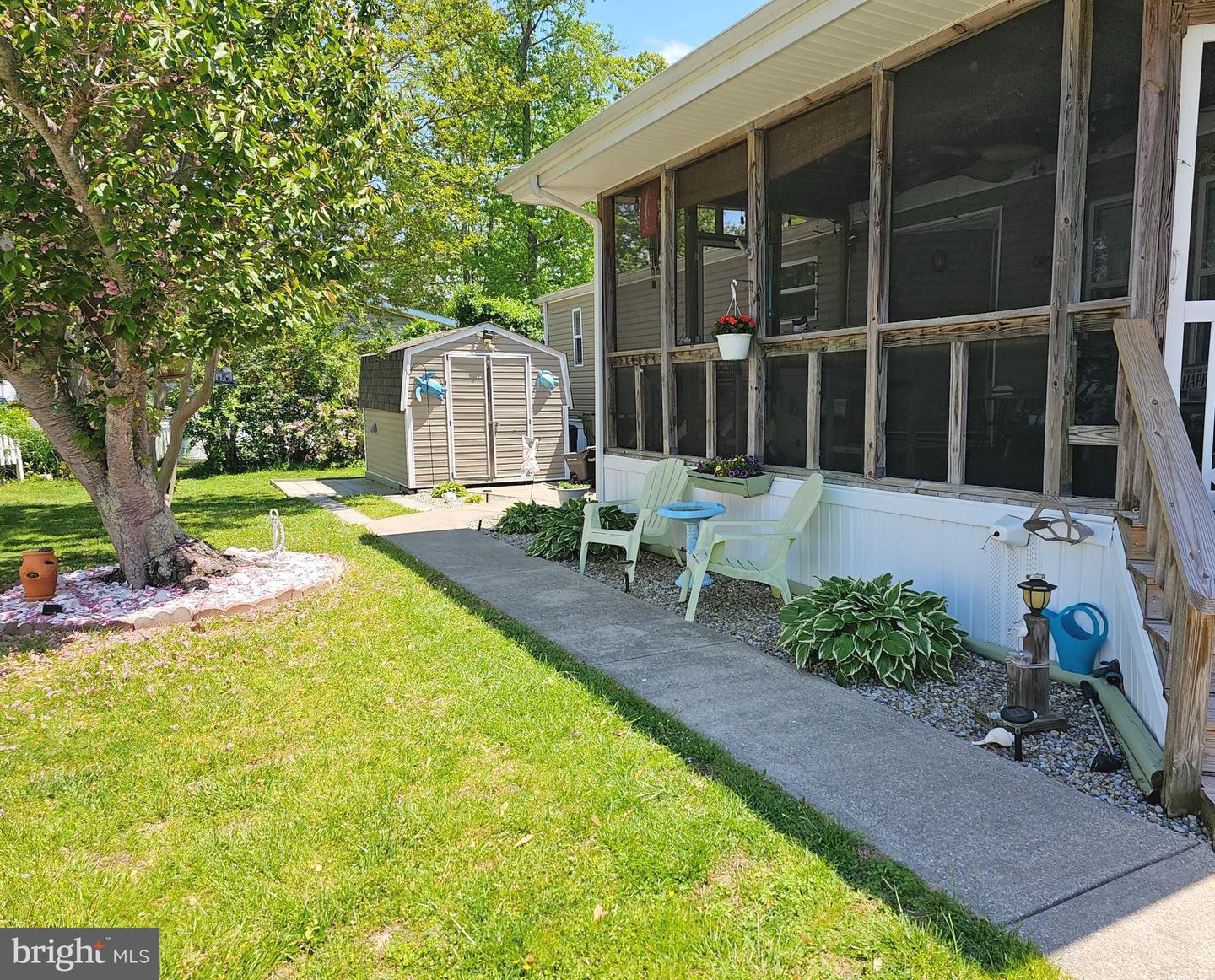 21239-n St Property Photo 1