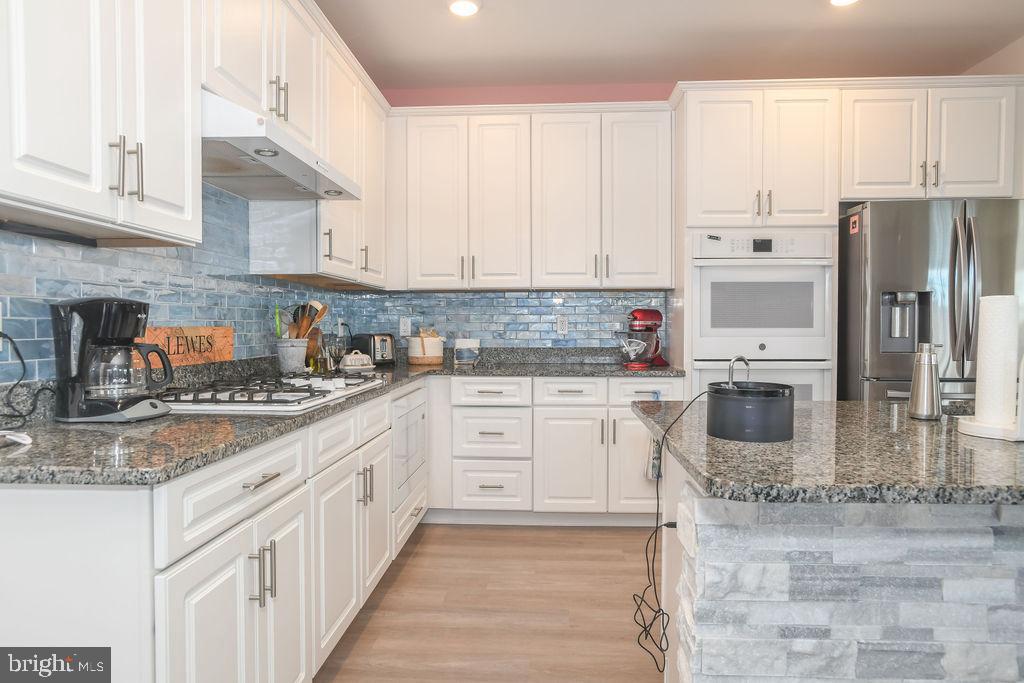 24525 Merlot Dr #n3 Property Photo 7