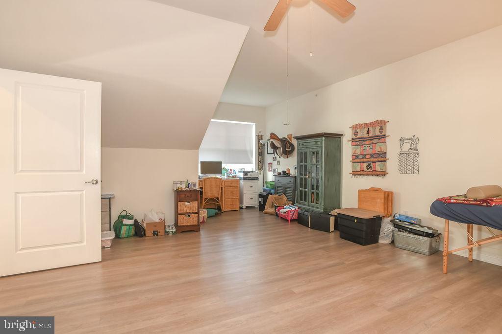 24525 Merlot Dr #n3 Property Photo 9