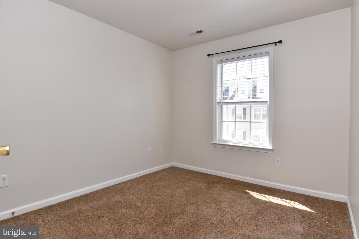 26767 Chatham Ln ##b19-5 Property Photo 17