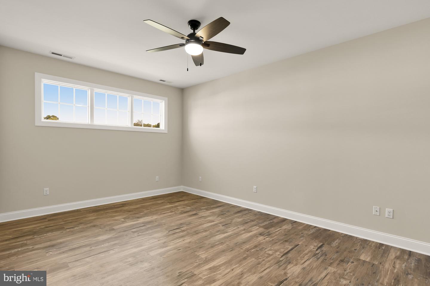 24027 Ingrams Dr Property Photo 38