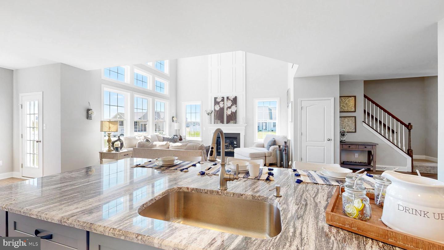 00002 Williams St Property Photo 5